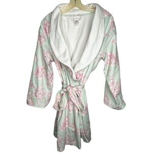 Covington‎ Robe